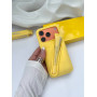 Жовтий чохол Rhode Lemontini з вбудованим бальзамом для губ — iPhone 17 Pro Max